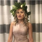 Laureata in Giurisprudenza offre ripetizioni di Diritto a studenti di scuola superiore, nonché di Italiano, Storia e Filosofia